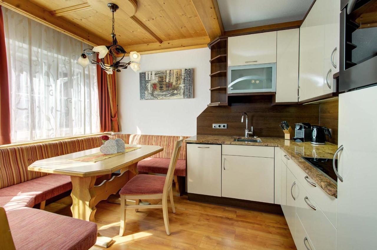 Alpinstyle Hotel Ischgl Exterior foto